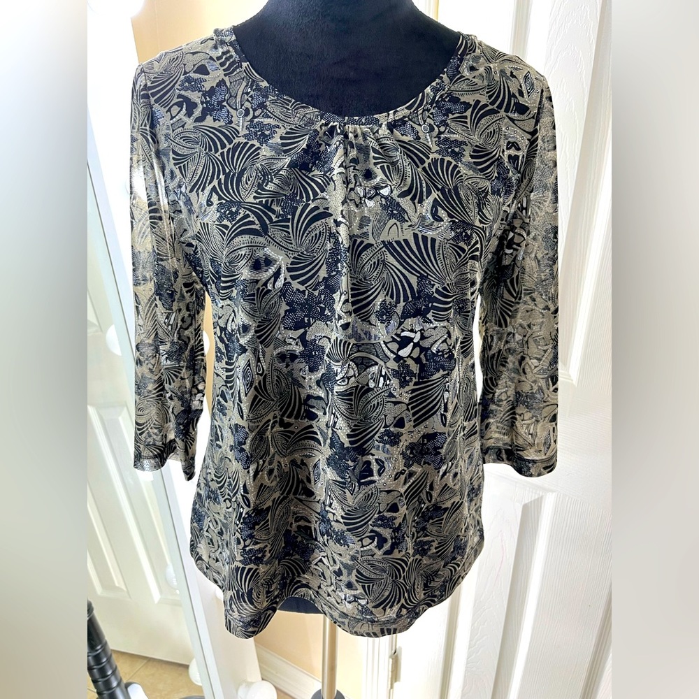 Christopher & Banks blouse size Small